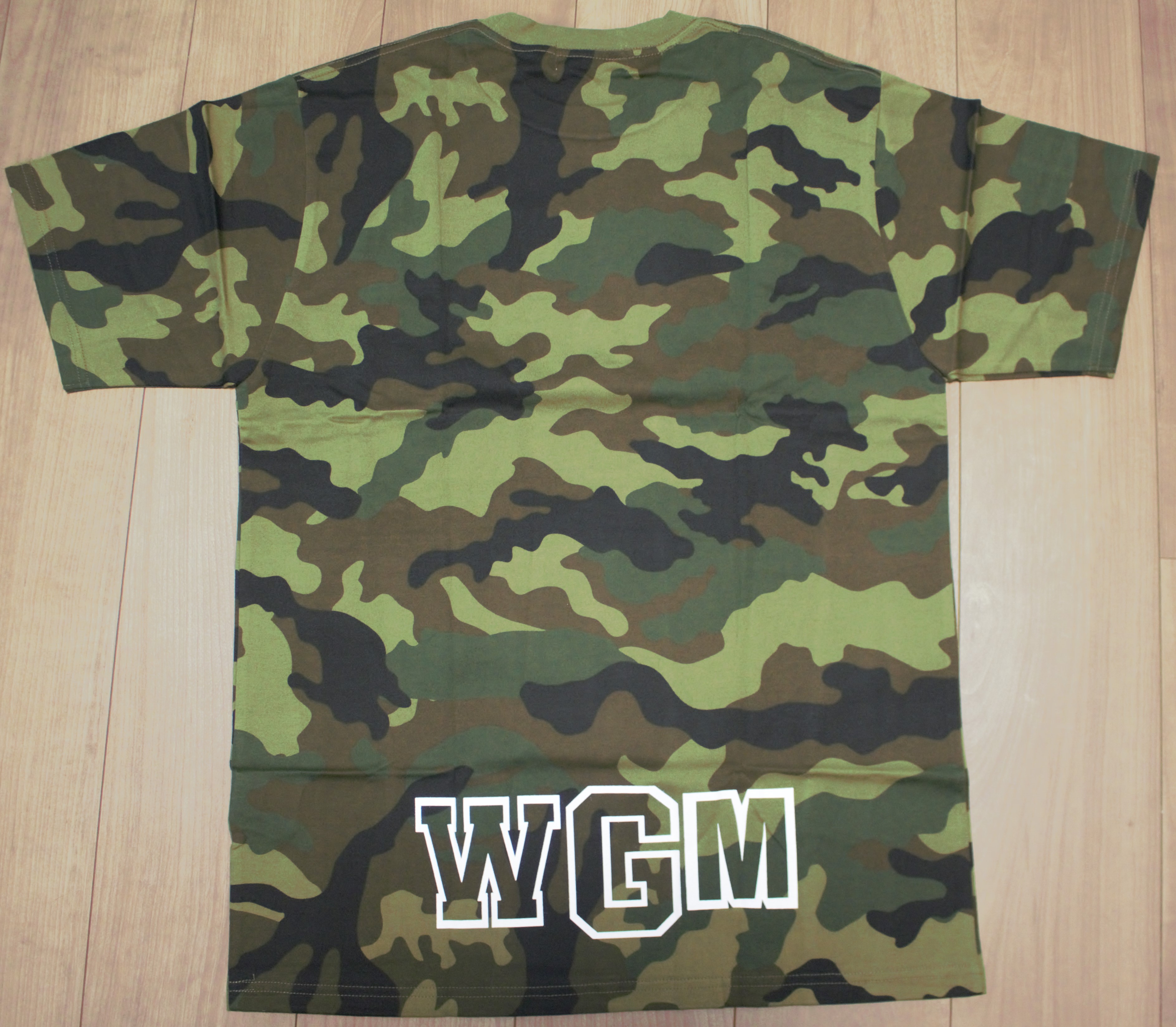WOODLAND CAMO SHARK TEE 1E20-109-018